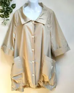美品　KawaiOkada【LL】ベージュ　オーバーサイズ　スプリングコート