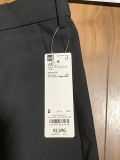 GU ジーユー　UNIQLO ユニクロ　新品新品ブラック スラックス Sサイズ