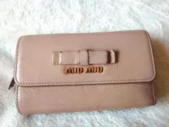 miumiu 三つ折財布 リボン ベージュ