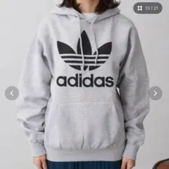 adidas トレフォイル フーディー プルオーバーパーカー