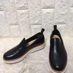 極美品♢クラークス レザー スリッポン 厚底 22cm 黒 clarks