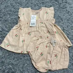 新品未使用　セットアップ　80センチ