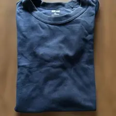 uniqlo U Tシャツ　ネイビー