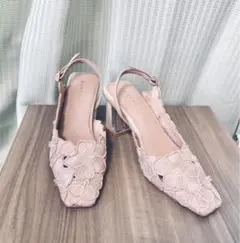 RANDA フラワーカットストラップパンプ ス