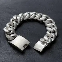 Item thumbnail for item 82590f7b-fdd7-42f0-9423-c857fded2f16