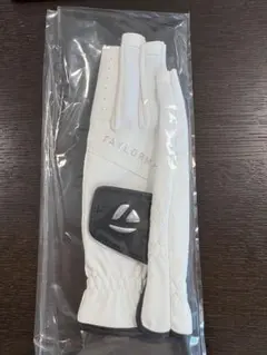 TaylorMade Nail Glove 18cm 白新品未使用両手用の右のみ