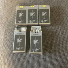 Item thumbnail for item b2f81f17-0949-49aa-9658-c0bb3147f4b4