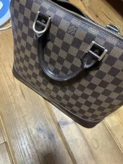 ダミエパターン ハンドバッグ ブラウン