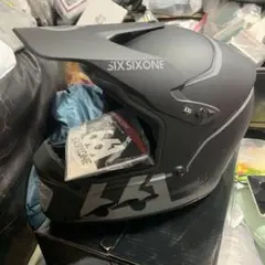 マウンテンバイク DH sixsixone ヘルメット プロテクターセット中古 マウンテンバイク DH sixsixone ヘルメット プロテクターセット中古