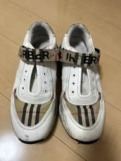 <BURBERRY> バーバリー ノバチェックスニーカー