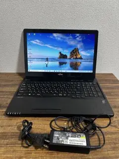 Fujitsu 富士通 Intel Core i7ノートパソコン PC