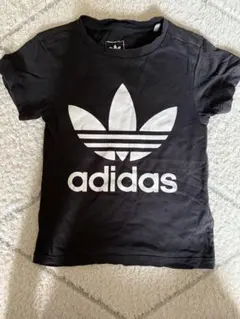 シミなし☆adidas 黒 Tシャツ110cm