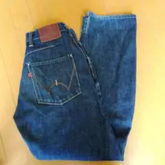 Item thumbnail for item ceb1d83d-0d7b-41f4-99cc-85c7e2c8013a