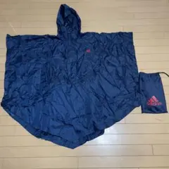 adidas クッション付きポンチョ
