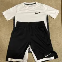 NIKE ナイキ Tシャツ ドライフィット 140cm キッズ 子供服