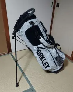 OAKLEY オークリー 超軽量 大型スタンドキャディバッグ