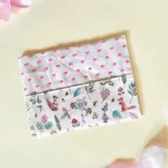 ハンドメイド　リバーシブルポケットティッシュケース ”ピンク系”