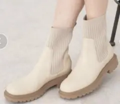 Item thumbnail for item ee5887a8-6757-46fb-9551-353cee0840b0