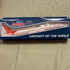 SKY MARKS B777-300ER 1/200 スケールモデル