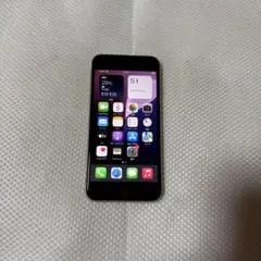 美品 SIMフリー iPhoneSE 第3世代 128GB スターライト 94%