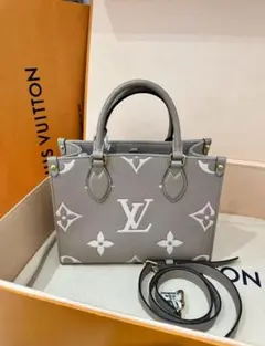 Louis Vuitton グレー モノグラム ショルダーバッグ