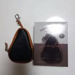 【未使用に近い美品外箱あり】Greeful 本革レザー三角形キーケース　ブラック