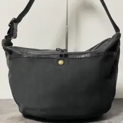 Item thumbnail for item 28058742-169c-4585-a1e5-69b4f040c218