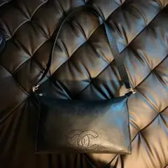 Chanel ショルダーバッグ (すごく使用しやすい!斜めがけ可能!)