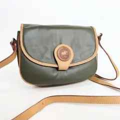 Item thumbnail for item 8142124f-4a17-40ed-ae11-cf0602bfa946