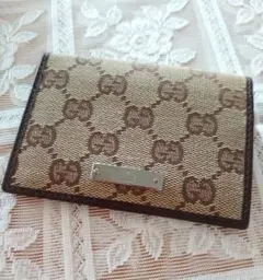 GUCCI グッチ パスケース 定期入れ GG柄 GGキャンバス