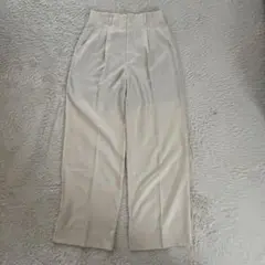 GU テーパードパンツ