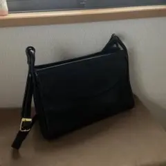Recent 黒 レザー ショルダーバッグ