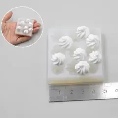 #0303シリコンモールド　クリーム　ミニチュア　スイーツ　立体型　レジン　粘土