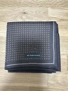 【新品】BURBERRY ハンカチ　ブラウン