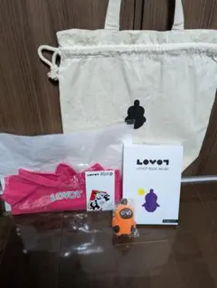 LOVOT 福袋2025 抜き取りなし　ラボット　ベースウェア　トップス　グッズ 今年も『LOVOT』から福袋をお届け！『LOVOT』のまるいフォルムに
