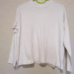 トップバリュー　ホワイト長サイドスリットトップス Lサイズ