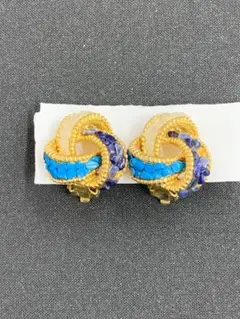 Item thumbnail for item ac433417-6d7f-486c-bd60-e27e257ec2ed