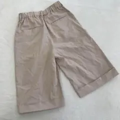 日本製　高品質　ハーフパンツ　ベージュ　麻混　美シルエット　涼しい　さらさら
