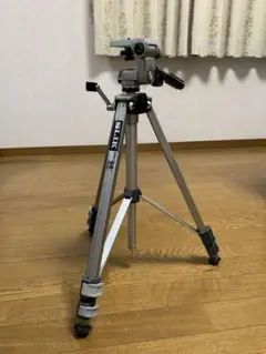 Item thumbnail for item d166d308-2979-4e72-9c49-c90c19c9ba2c