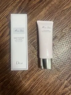 Item thumbnail for item b9ae555d-1182-4990-8399-579069caa849