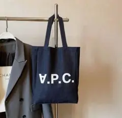トートバッグ　A.P.C