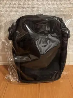 NEW ERA ショルダーバッグ