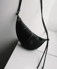 WYM LIDNM ROUND MINI SHOULDER BAG