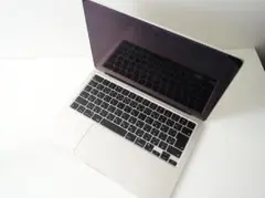 MacBook Air M3 スターライト512GB/16GB 13インチ