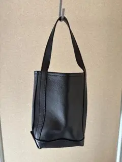 ⭐︎美品　TEMBEA テンベア　ブラックレザートートバッグ