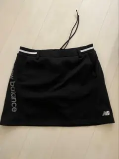 New Balance ブラック スカート レディース