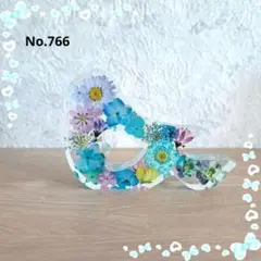 No.766 鳥の置物♡固まるハーバリウム
