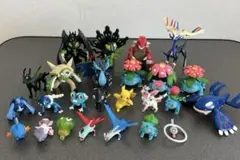 ポケモン　フィギュア　まとめ売り　25体　 トミー　モンコレ