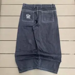 Item thumbnail for item e0efb66d-e49e-4a34-be2a-55461744a0a3