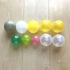 ガチャガチャカプセルセット売り